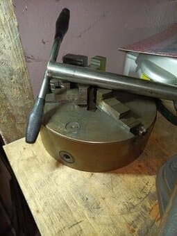 Univerzální sklíčidlo TOS 315/3