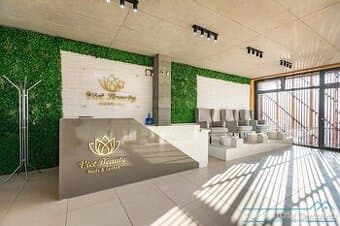 Pronájem dvou komerčních prostor (každý 72m2), nyní zde mani