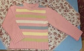 Dívčí svetr