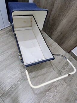 Prodej kočárku pro panenky