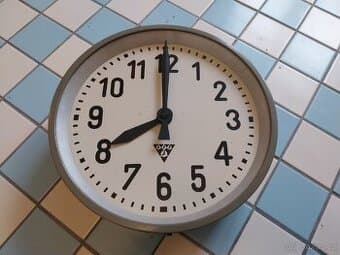 Elektročas ( PRAGOTRON ) podružné hodiny PV 30, system IBM