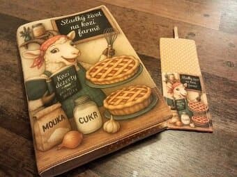 Nastavitelný obal na knihu......na kozí farmě