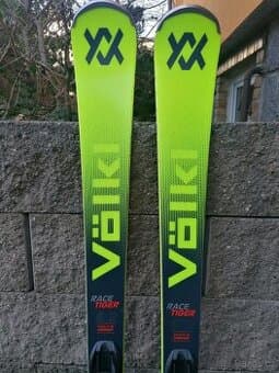 VOLKL Racetiger SL 160cm. Model 2025/2026 TESTY