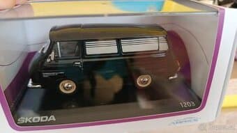 Abrex 1:43 Škoda 1203 Pohřební služba Praha