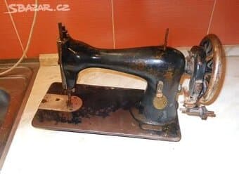 STAROŽITNÝ ŠICÍ STROJ - VERRESSERTE SINGER MASCHINE R.G.