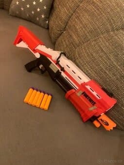 Nerf Fortnite TS pistole