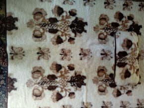 Prodám 2 zdravotní vlněné přikrývky + dva vlněné polštáře