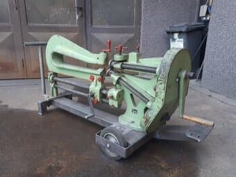 Okružní nůžky na plech