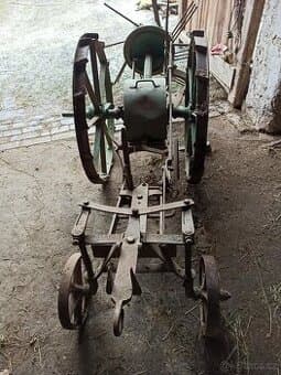 Vyorávač brambor - čert