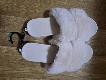 Dámské pantofle F@F 42. Nové .PC:599 Kč