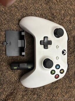Xbox one S ovladače