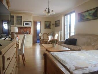 nabízím k pronájmu zařízený  byt 1+KK v Železné Rudě