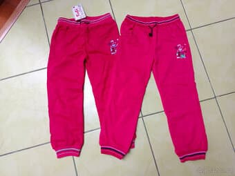 2x dívčí tepláky Kugo vel.122