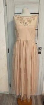 Dlouhé plesové šaty