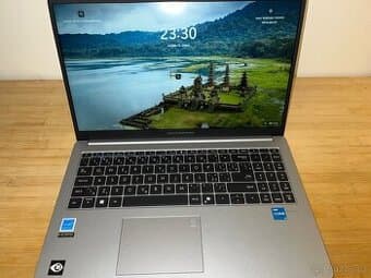 Notebook Asus ExpertBook P1