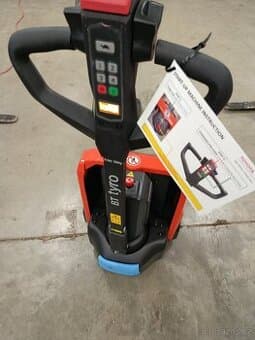 Nízkozdvižný vozík BT Tyro 1,3 t s Li-ion baterií nový