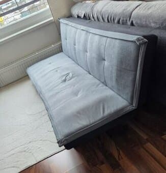 Daruji za odvoz – Malý rozkládací gauč