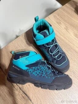 Dětské turistické boty na suchý zip 32
