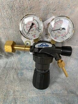 Redukční ventil kyslík.