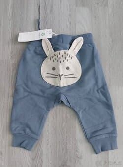 Nové tepláky králík, husa vel. 62 a 68 Lindex