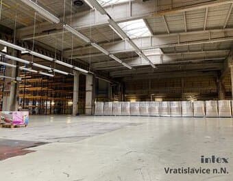 PRONÁJEM prostor v centru Vratislavic n.N.