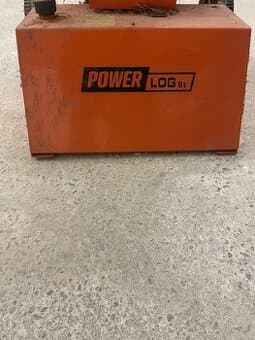 Štípačka na dřevo