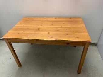 Stůl a 3 židle IKEA