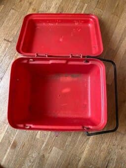 Krabice , bedna na čištění