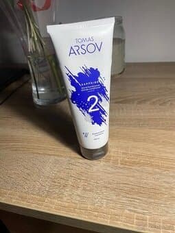 Tomas Arsov Sapphire