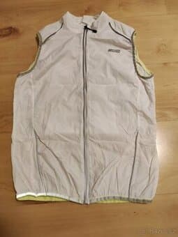 Dámská lehká vesta Arsuxeo vel. M