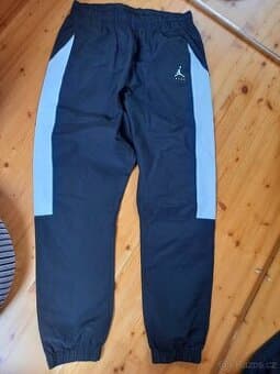 tepláky sportovní kalhoty jordan