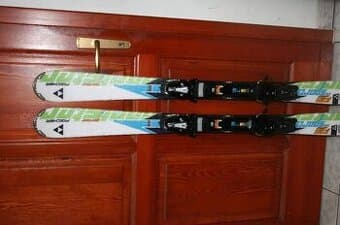 lyže fischer XTR 130 cm , drevene jadro