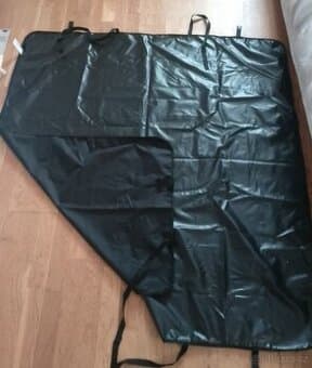 Deka do auta pro psa