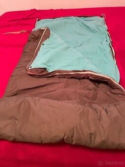 Spacák vojenský ČSLA vz. 67 určený pro vzs