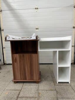 Prebalovaci skrinska s nastavcem a pristavkem