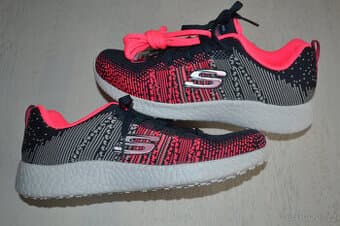 Nové tenisky, botasky zn. Skechers vel. 36