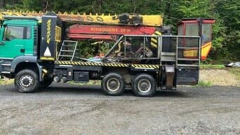 Lesni lanovka Mounty 4000 samojizdny pracovni stroj