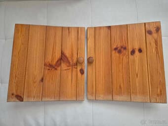 Dvířka z masivu včetně pantů a šroubů (37x39,5cm)