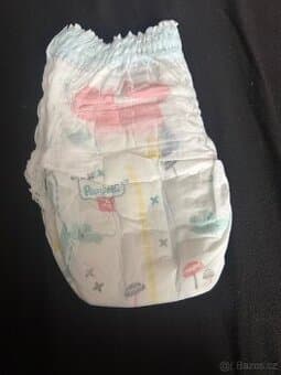 Pampers pants 4