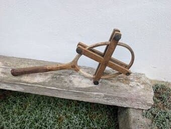 dekorace retro tenisova raketa