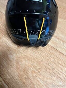 Lyžařská přilba Salomon velikost 57-58 cm