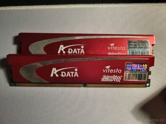 A-DATA Vitesta Extreme