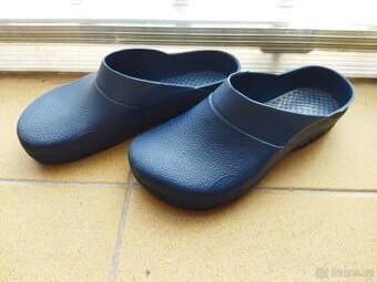 Pantofle modré vel. 37/38