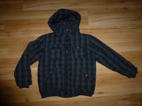 Teplá zimní bunda, vel.146/152
