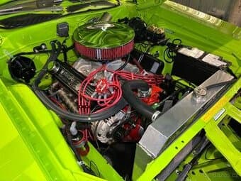 Motor Dodge Mopar 383 big block