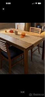 Rezervace -Jídelní stůl dub a židle