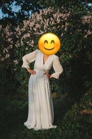 Svatební šaty s rukávem v boho stylu