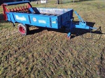 Prodám Rozmetadlo 2 Tun za malotraktor