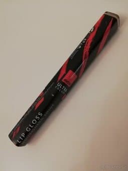 Vyživující lesk na rty Ultra Gold Digger