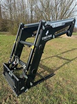 Čelní nakladač HYDRATRAC 1500